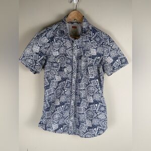RARE Levi's Men's Short Sleeve Snap Button Bandana Print Shirt Size Med. Western